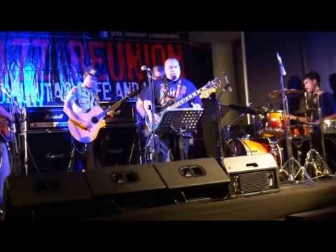 The sky is crying (Elmore James) - Covered by Mahir & The ALLIGATORS feat TOTONG WICAKSONO