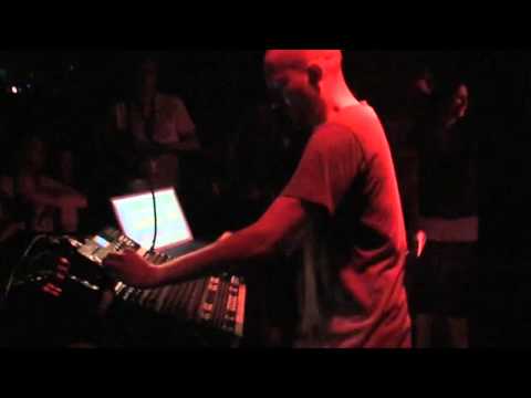 Paul Kalkbrenner - Sky and Sand LIVE @ Dome, Lindau 31.05. 09.mp4