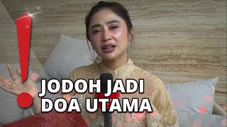 Download lagu Rayakan Ultah ke-40, Dewi Perssik Malu-malu Ditanya soal Pasangan Baru mp3