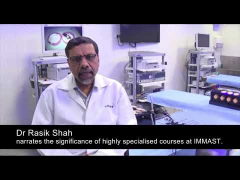Narrates the significance of highly specialised courses at IMMAST