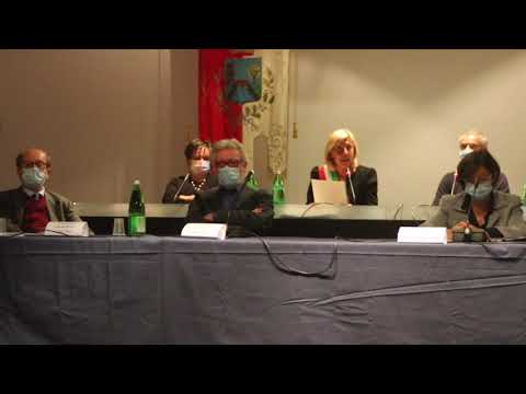 Il sindaco Cerini giura in consiglio comunale a Castellanza