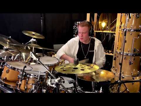 Raffai Flórián - Funky Crunchy Gospel - Drum Cover