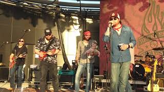 Reckless Kelly with the other Braun Brothers, Highwayman