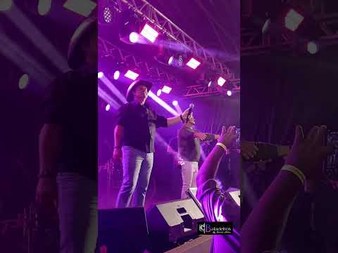 Show RENAN E RAY  em Ituverava-SP