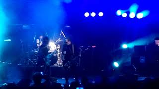 Los violadores en el gran rex al borde del abismo