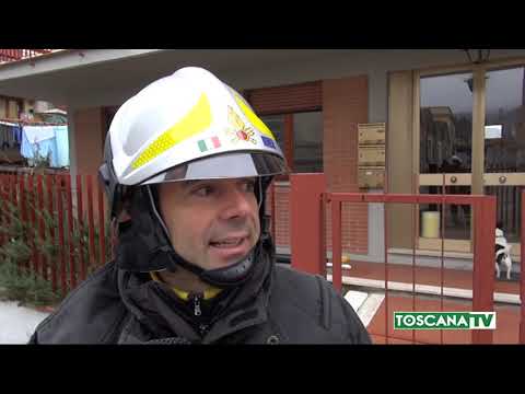 2018-12-28 VAIANO (PO) - CROLLA COPERTURA EX FABBRICA 10 EVACUATI