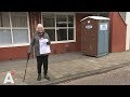 Loes (81) in actie tegen verkoop sociale huur