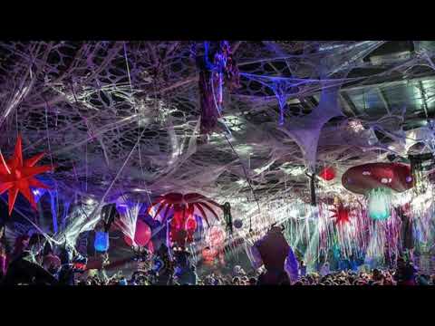 De La Swing   Elrow Halloween At Fabrik