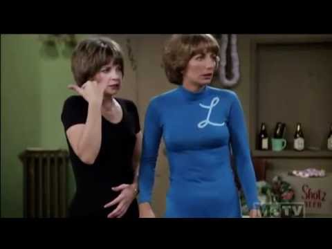 Laverne & Shirley - Exercise With Eric/Lenny Falls Out The Window (Widescreen)