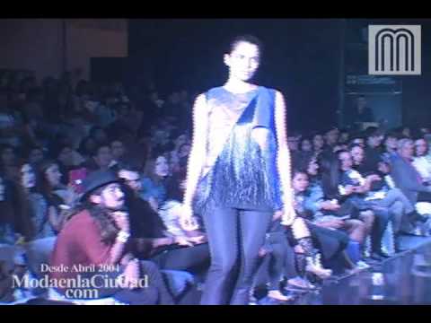 Unimodaa 2015 Desfile Martinez Lierah | www.ModaenlaCiudad.com