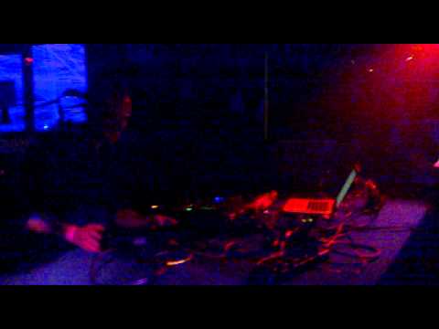 3- Redshape live act, RISING at 2:10 melodic minimal techno