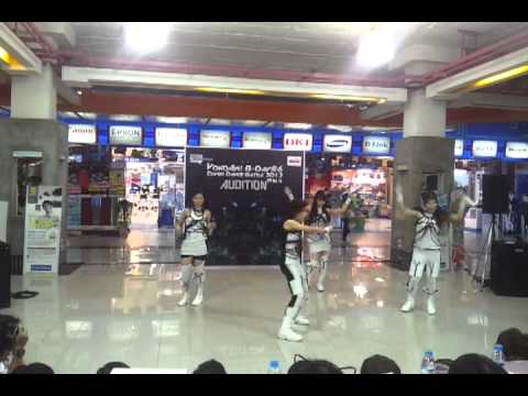 HYN cover 2NE1 29/04/2555