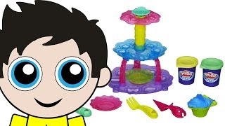 Play-Doh Cupcake Tower Sweet Shoppe Playset featuring Play-Doh Plus!