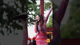 Download lagu SI CANTIK DIFARINA INDRA GOYANG KLUGET KLUGET #goyangviral #shorts mp3