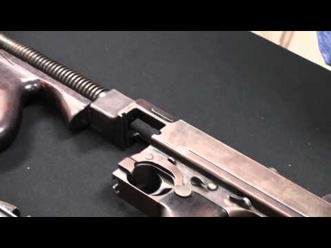 Bonnie & Clyde's Thompson sub-machine gun!