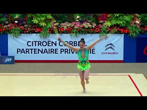 Judith FLINCH (AND) clubs - 2016 Corbeil senior AA