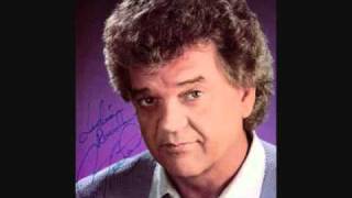 I CANT BELIEVE SHE GIVES IT ALL TO ME - CONWAY TWITTY.wmv