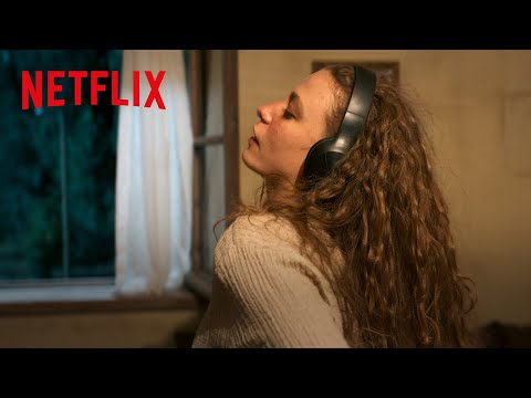 Şahmaran | Serenay Sarıkaya Dans Sahnesi | Netflix