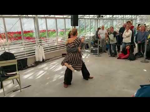3 "Die choreografische Geschichte des Tangos" Milonga Tango Style 1900 to prsent