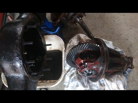 Land Rover Series 2a 88 - Part 5: Front and Rear Axle Restoration