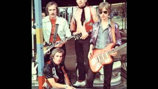 Hank The Knife &amp; The Jets &quot;Silly Willy&quot; (1975 version)