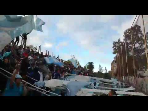 "Vamos Argentino" Barra: La Banda del Mate • Club: Argentino de Quilmes • País: Argentina