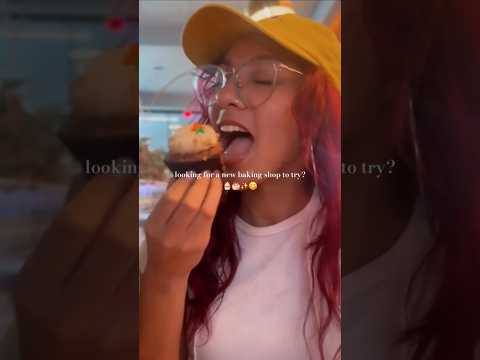 Cupcakin Bake Shop has some beautiful cupcakes. 🧁 #atlantadesserts #cupcakelovers #cupcakeshop