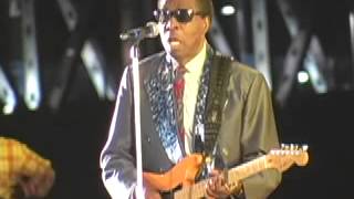CLARENCE CARTER BIG LEG WOMEN!