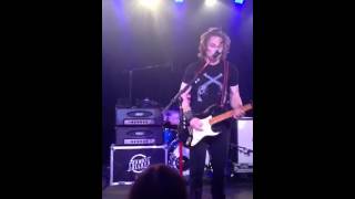 Frankie Ballard - Don't Take Much