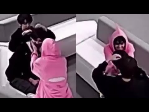 I-land cam live | 200914  Jungwon and heeseung moment