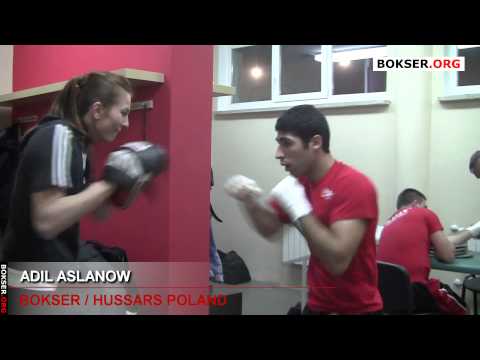 Adil Aslanow tarczuje z Karoliną Łukasik