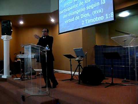 09 12 2010 Centro Familiar Cristiano South Gate-Missionero Juan Lopez P.01