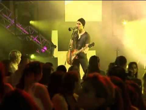 Celebratón in Concert Mi Verdad - Rock Bones - Fan Club Oficial de Disney Channel