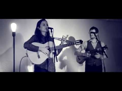 Judit Neddermann i Guillem Roma - Voldria que fossis aquí (Directe)