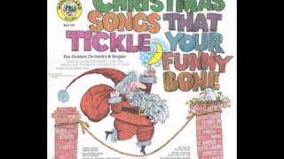 Golden Orchestra & Singers - Santa's Comin' Down the Chimney (When He Comes)
