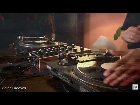 shine grooves // @ tapetown.live // 25-09-2022