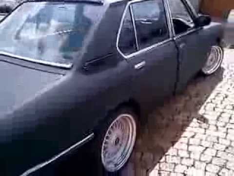 BMW E12 520i