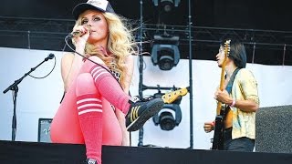 The Asteroids Galaxy Tour - The Sun Ain´t Shining No More - Live at Pinkpop