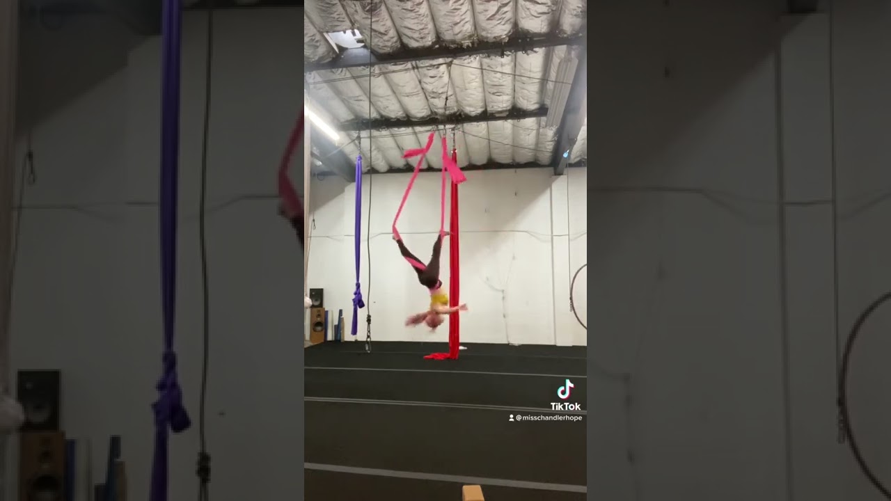 Promotional video thumbnail 5 for Cirque SD