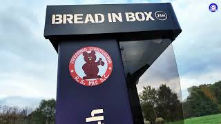 🚗 On the road with the camera and here comes Bread in Box!