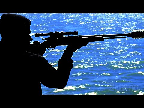 Mark Wahlberg snipes the crap out of bad guys | Shooter | CLIP