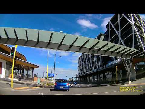 Driving in Auckland 🚗 🇳🇿 | Puhinui Rd, Mangere