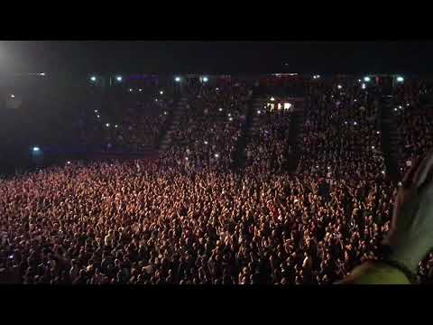 download lagu mp3 mp4 Alter Bridge Milano, download lagu Alter Bridge Milano gratis, unduh video klip Alter Bridge Milano