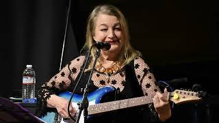Jane Siberry sings "Wee Little Mousey - Three Miracles"