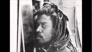 Bunny Wailer - Quit Trying