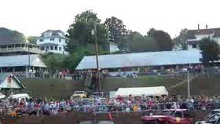 preview picture of video 'Mannington District Fair 2008 #4 Derby 4 cylinder'