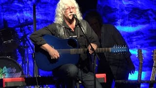 Arlo Guthrie Live Running Down the Road/ Coming into Los Angeles
