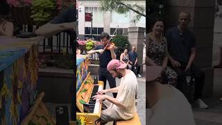 This girl asked for Vivaldi Summer but suddenly@timmychooi arrived with his violin.. 🎻🤯