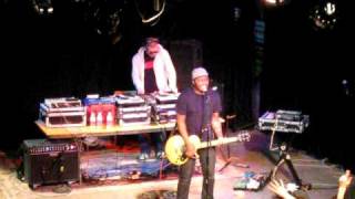 P.O.S THE BRAVE AND THE SNAKE/YEAH RIGHT