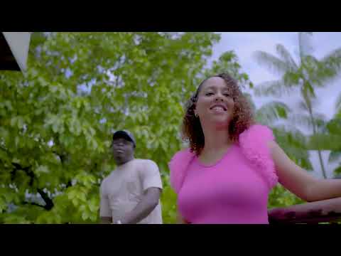 Real mally - Dinero (Official Video)